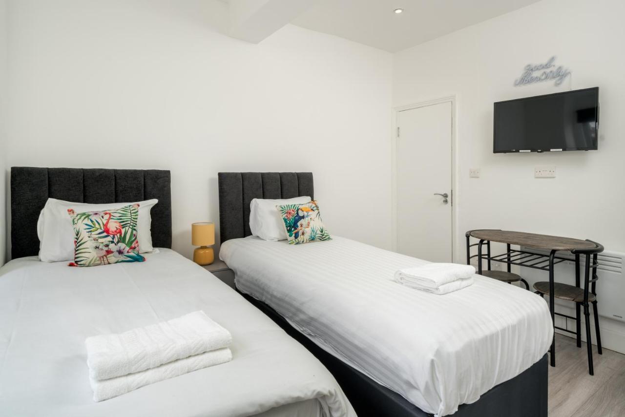 London Selwyn Road Studios ภายนอก รูปภาพ