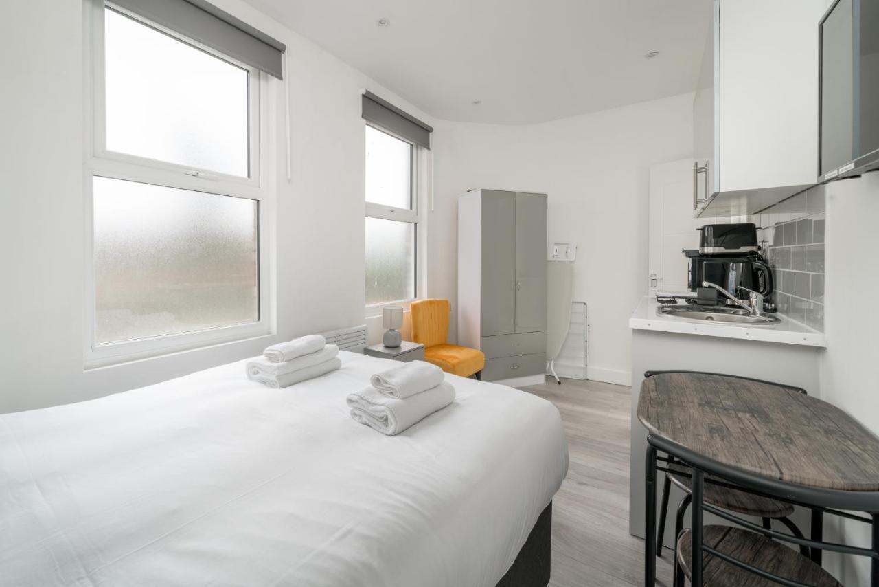 London Selwyn Road Studios ภายนอก รูปภาพ
