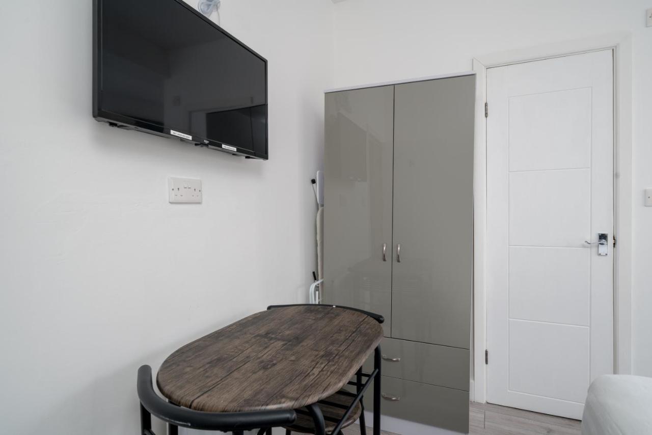 London Selwyn Road Studios ภายนอก รูปภาพ